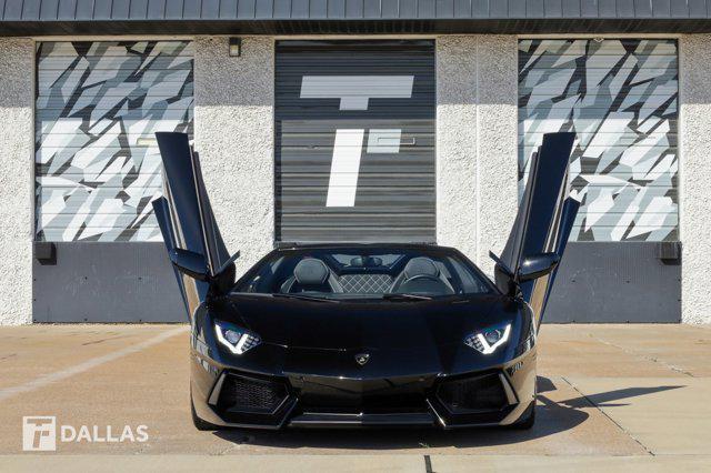 2016 lamborghini aventador lp700-4