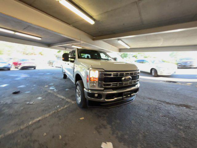 2023 ford f-250 xlt
