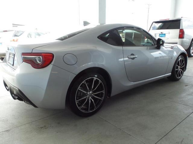 2017 toyota 86 base 2dr coupe 6a for sale in hilo, hawaii