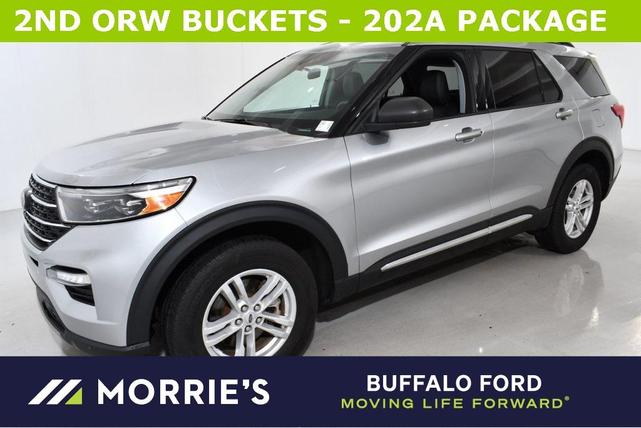 2022 ford explorer xlt