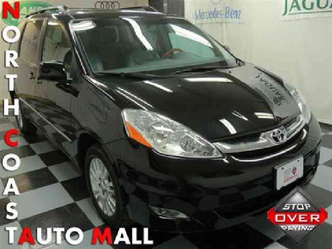 2010 toyota sienna xle in bedford, oh