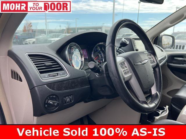 2015 chrysler town & country touring