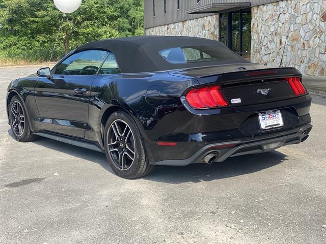 2022 ford mustang ecoboost premium