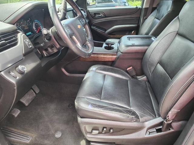2017 chevrolet suburban lt