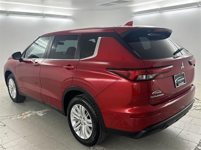 2023 mitsubishi outlander es