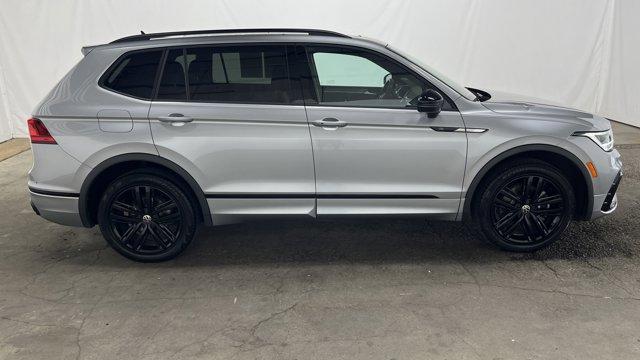 2022 volkswagen tiguan 2.0t se r-line black