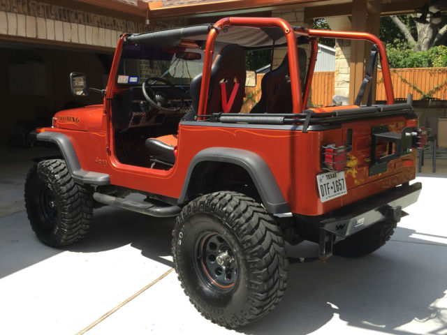1992 jeep wrangler 6" lift with 35" mickey thompson tires