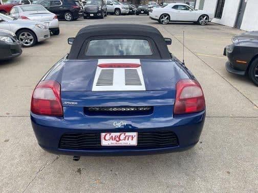 2002 toyota mr2 base (seq5 in des moines, iowa