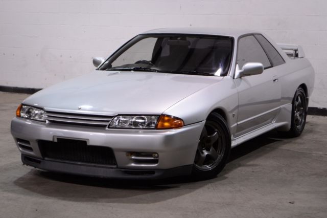 1993 nissan skyline 77,089 miles silver coupe rb26 5 speed manual rhd jdm