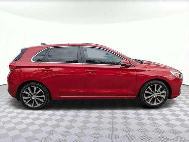 2020 hyundai elantra gt base