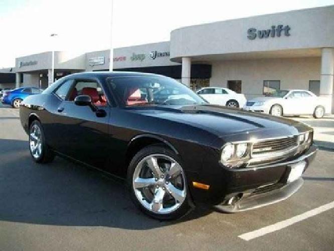 2013 dodge challenger sxt coupe 2d in davis, ca