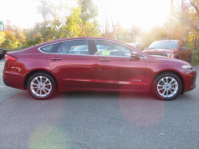 2019 ford fusion hybrid sel