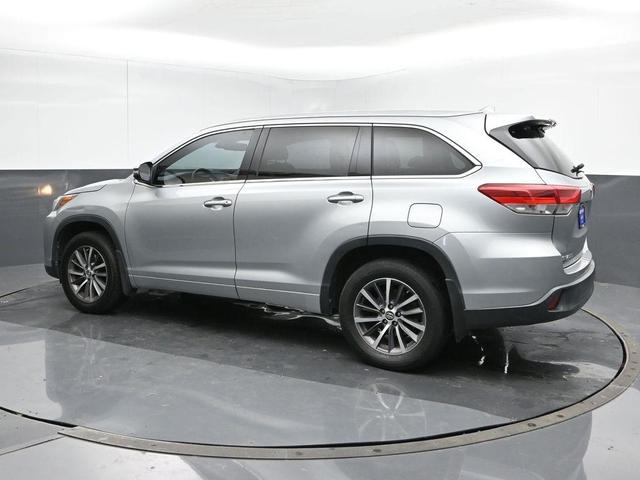 2017 toyota highlander