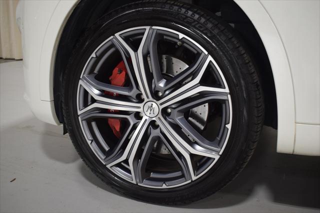 2022 maserati levante modena