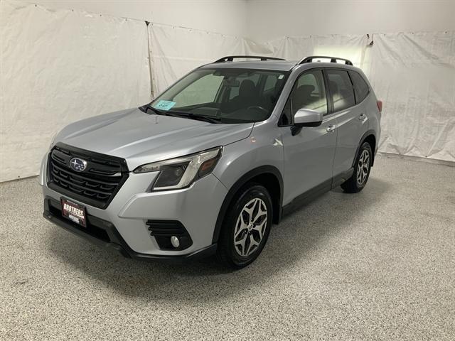 2023 subaru forester premium
