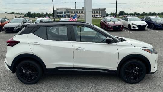 2024 Nissan Kicks
