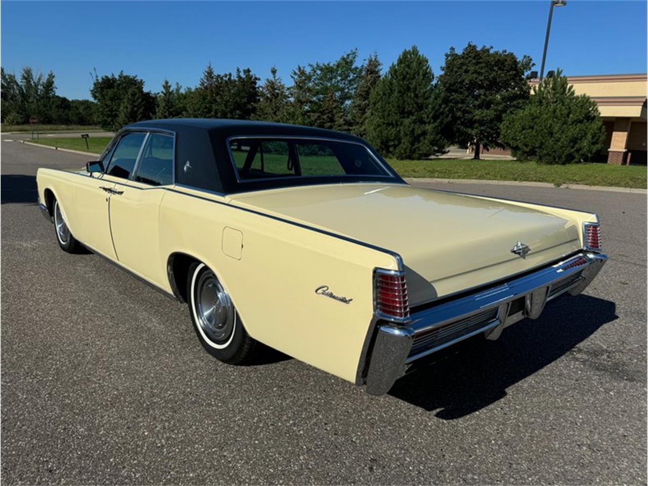 1968 lincoln continental