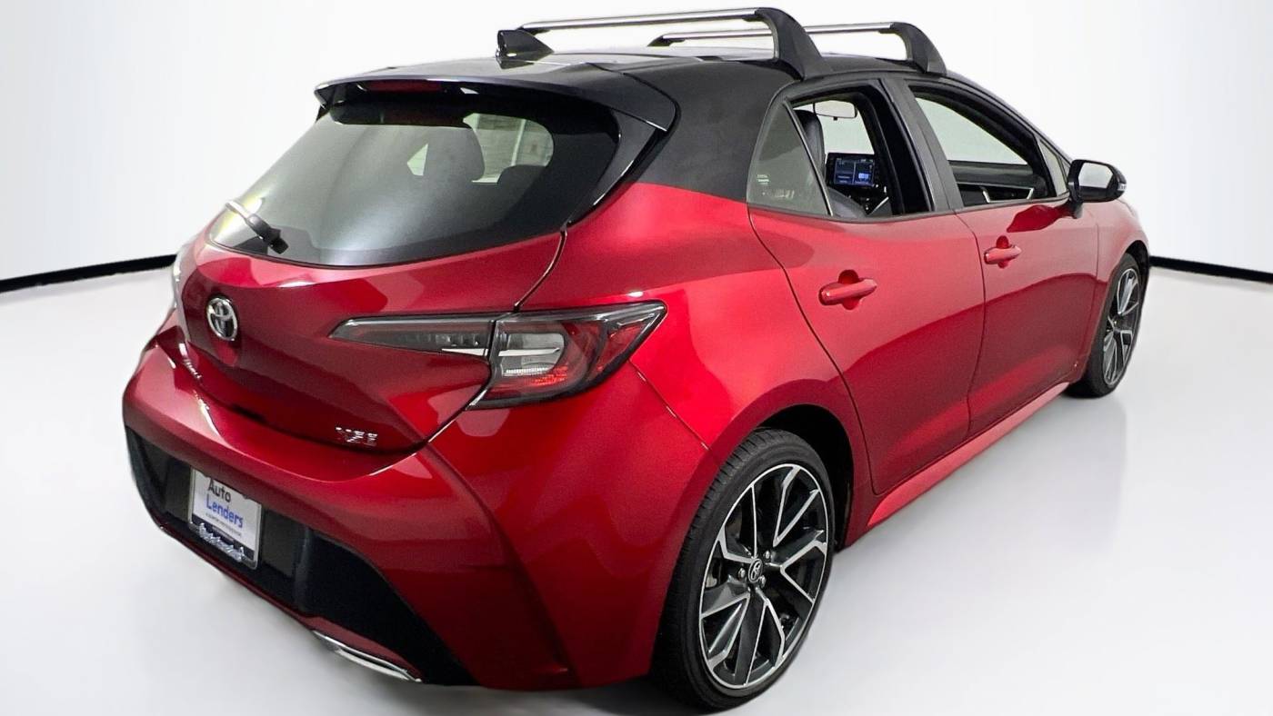 2022 toyota corolla hatchback xse