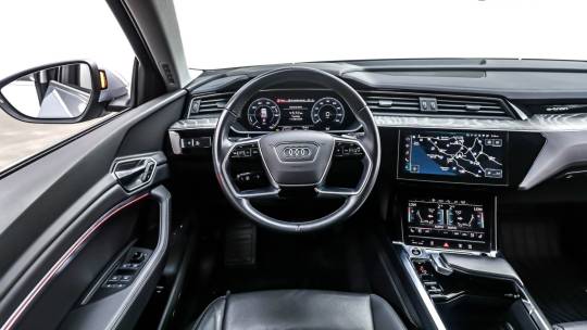 2022 Audi e-tron