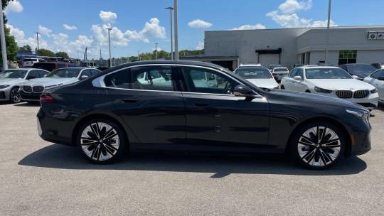 2025 BMW i5