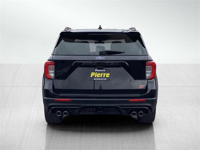 2022 ford explorer st
