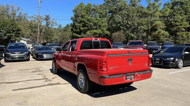 2008 dodge dakota slt