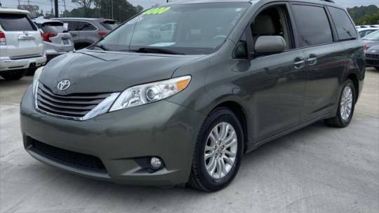2012 toyota sienna