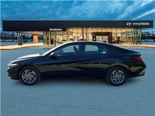 2024 Hyundai Elantra blue