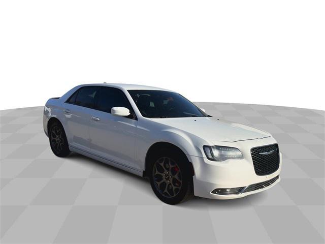 2015 chrysler 300 s