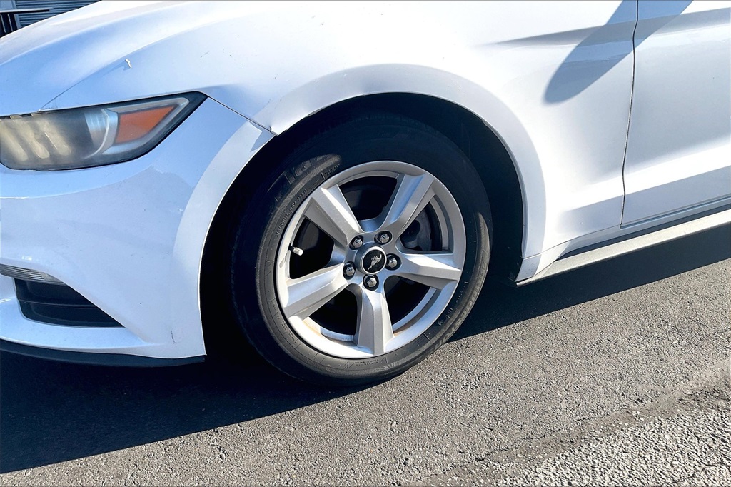2016 ford mustang v6