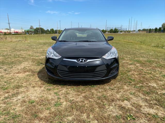 2013 hyundai veloster base