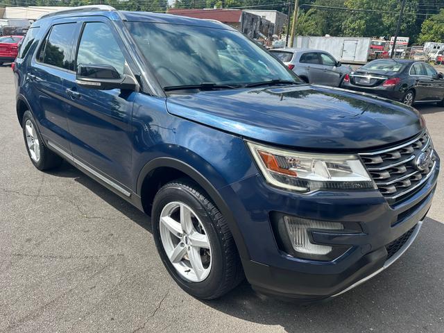 2016 ford explorer xlt