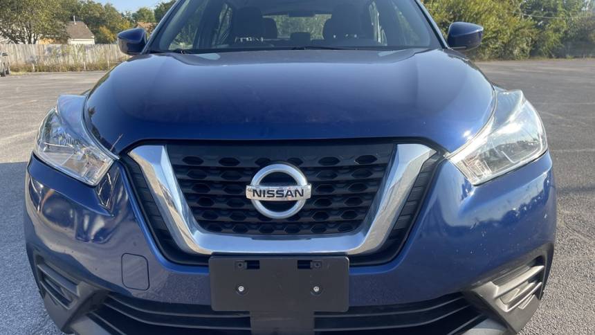 2020 nissan kicks sv