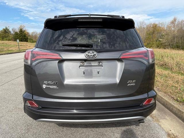 2017 toyota rav4 xle