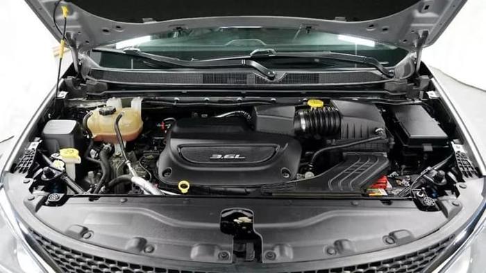 2018 chrysler pacifica touring l minivan 4d in river grove, illinois