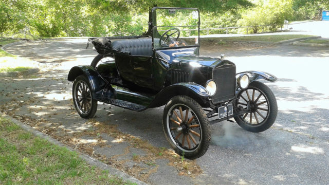 1920 ford model t - car from the movie "leatherheads" 2008
