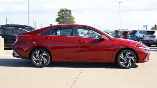 2025 Hyundai Elantra