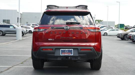 2024 Nissan Pathfinder rock creek