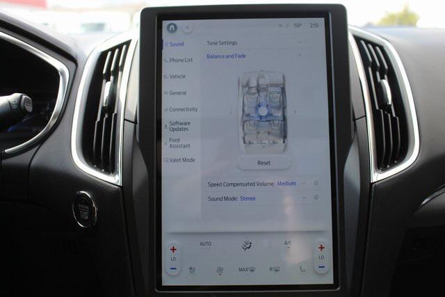 2021 ford edge titanium