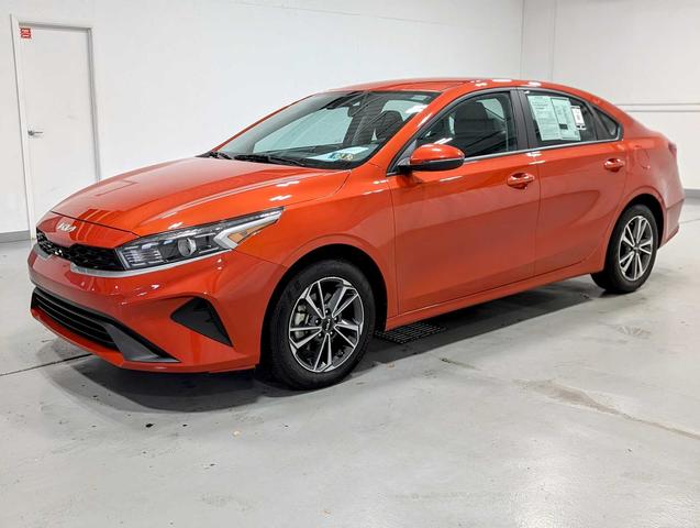 2023 kia forte lxs