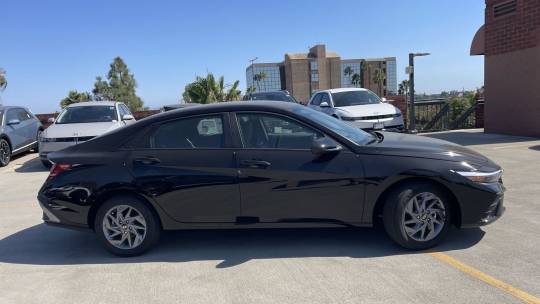2024 Hyundai Elantra