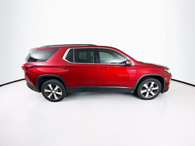 2022 chevrolet traverse lt leather