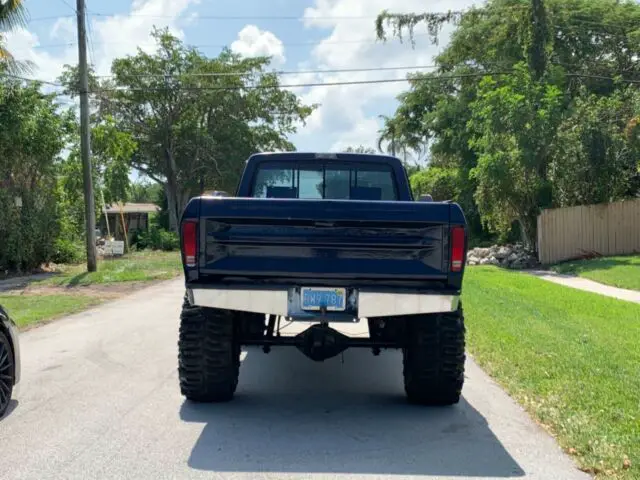 1976 ford f-100 lifted with super swamper tires classic truck 4wd 5 day auction