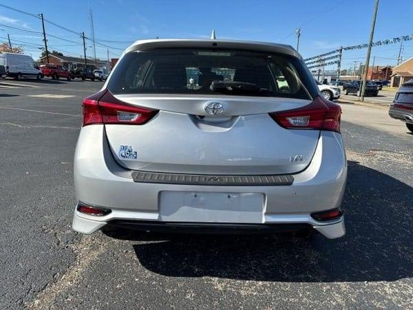 2018 toyota corolla im in canton, michigan