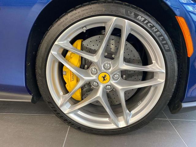 2022 ferrari roma base