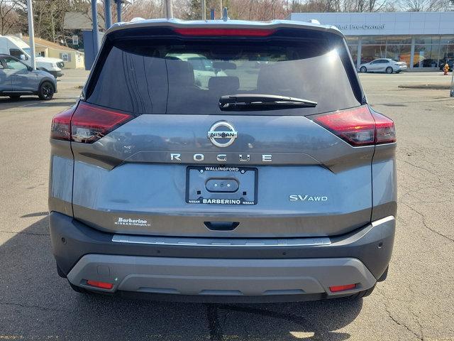 2021 nissan rogue sv