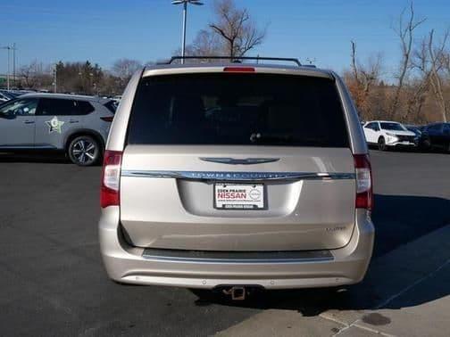 2013 chrysler town & country limited in eden prairie, minnesota