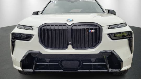 2025 BMW X7
