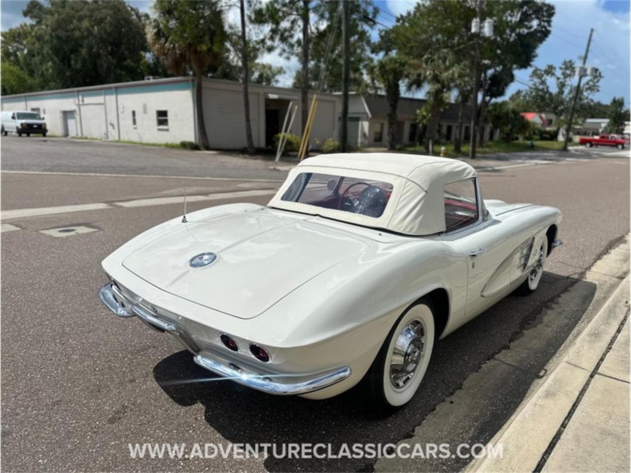 1961 chevrolet corvette