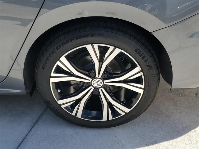 2021 volkswagen passat 2.0t se
